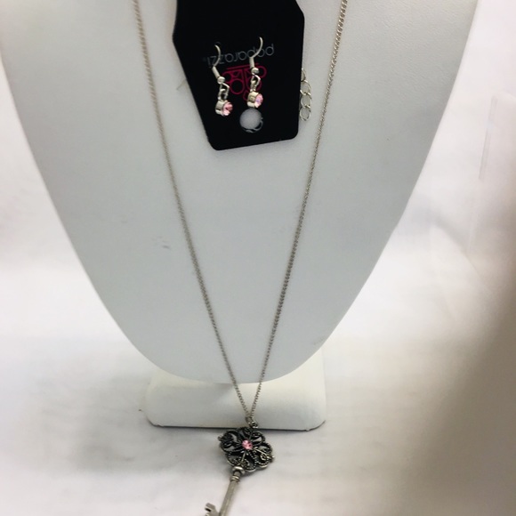 Necklace set - Picture 6 of 6